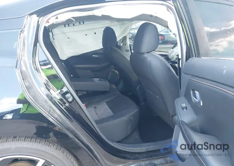 2021 Nissan Sentra Sr Xtronic Cvt z USA, uszkodzony, nr VIN 3N1AB8DV2MY229619